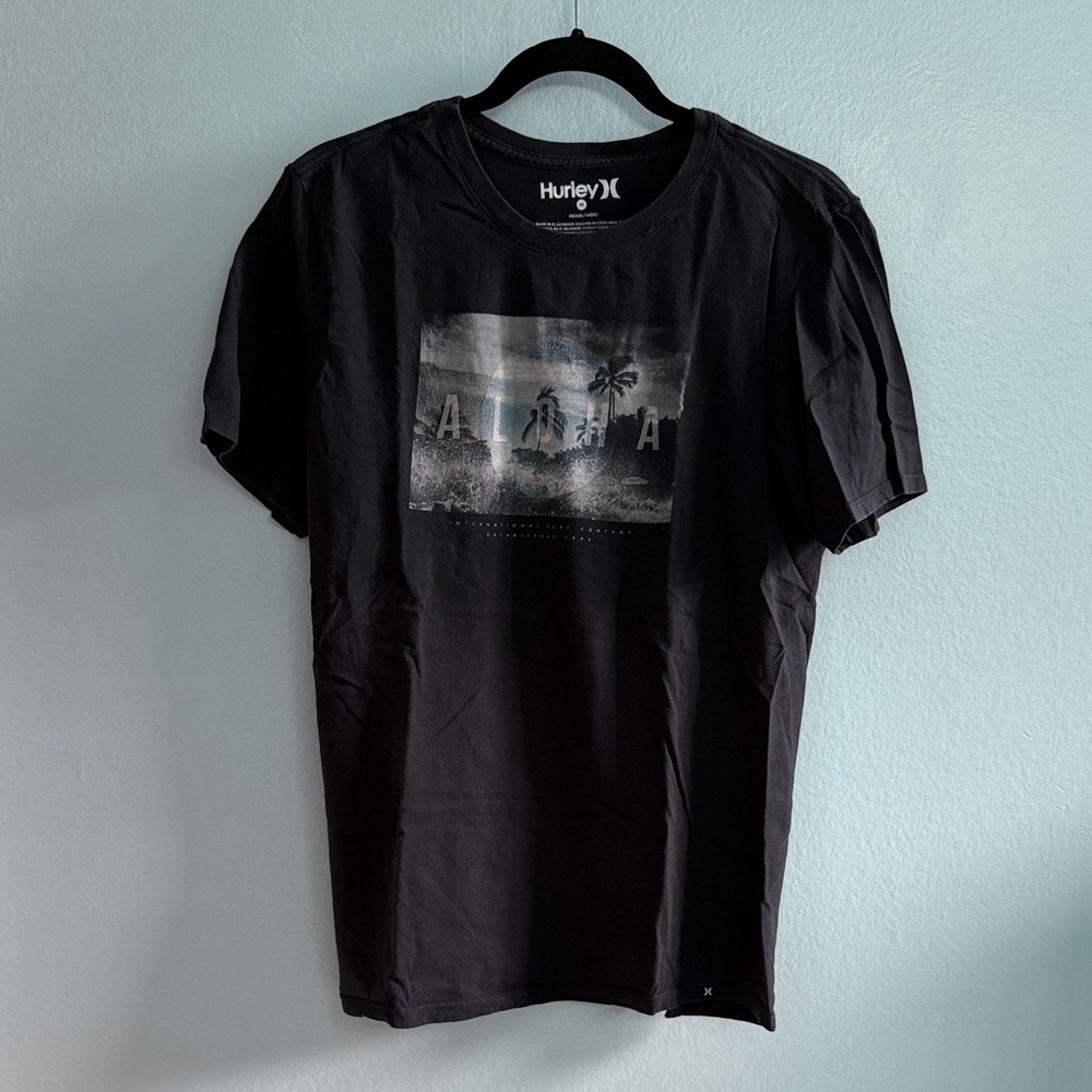 Hurley T-shirt